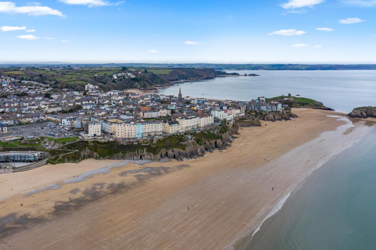 3 South Beach Court - Cosy Seafront Apartment Tenby Exterior photo